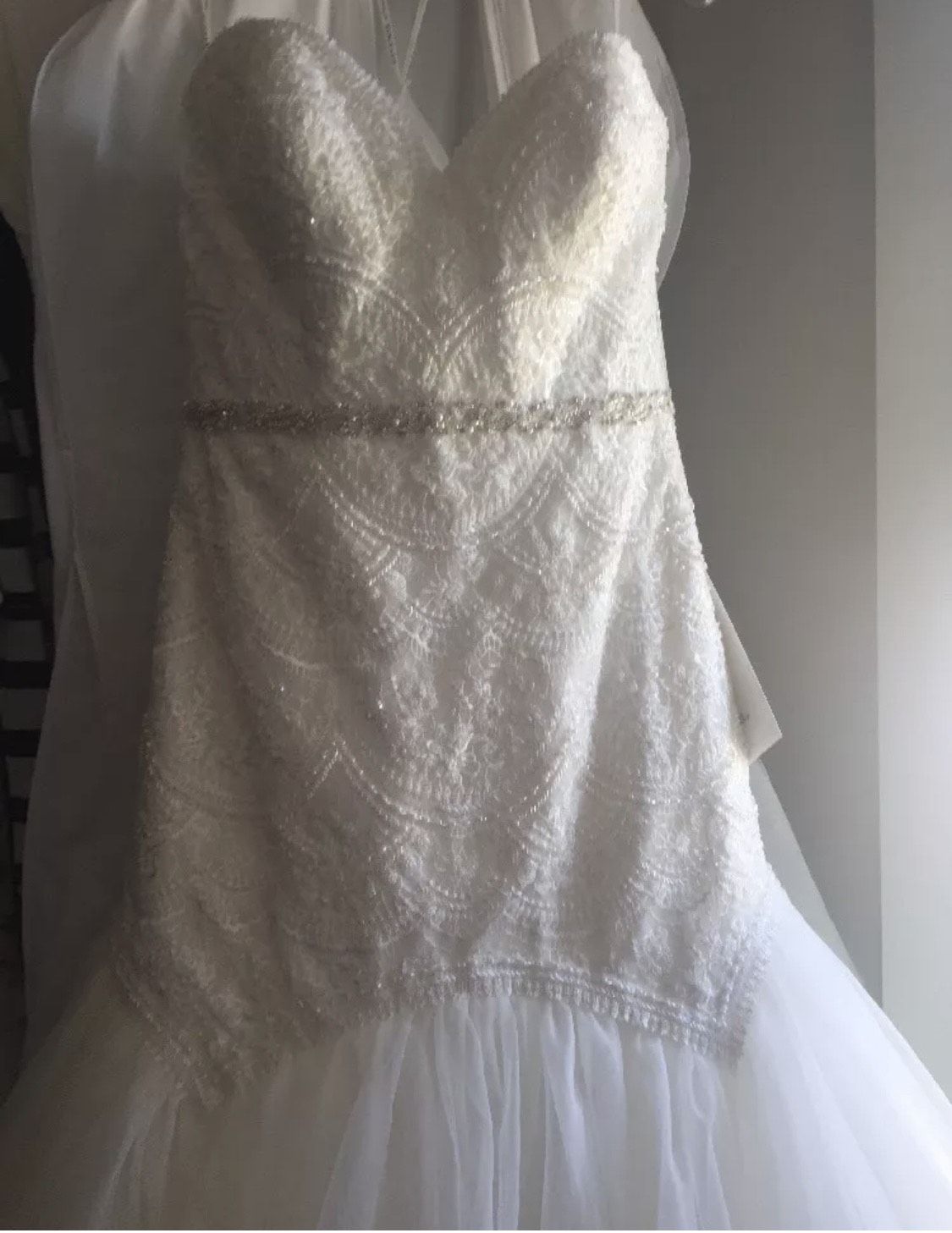 Essence of Australia Size 12 White Mermaid Dress on Queenly