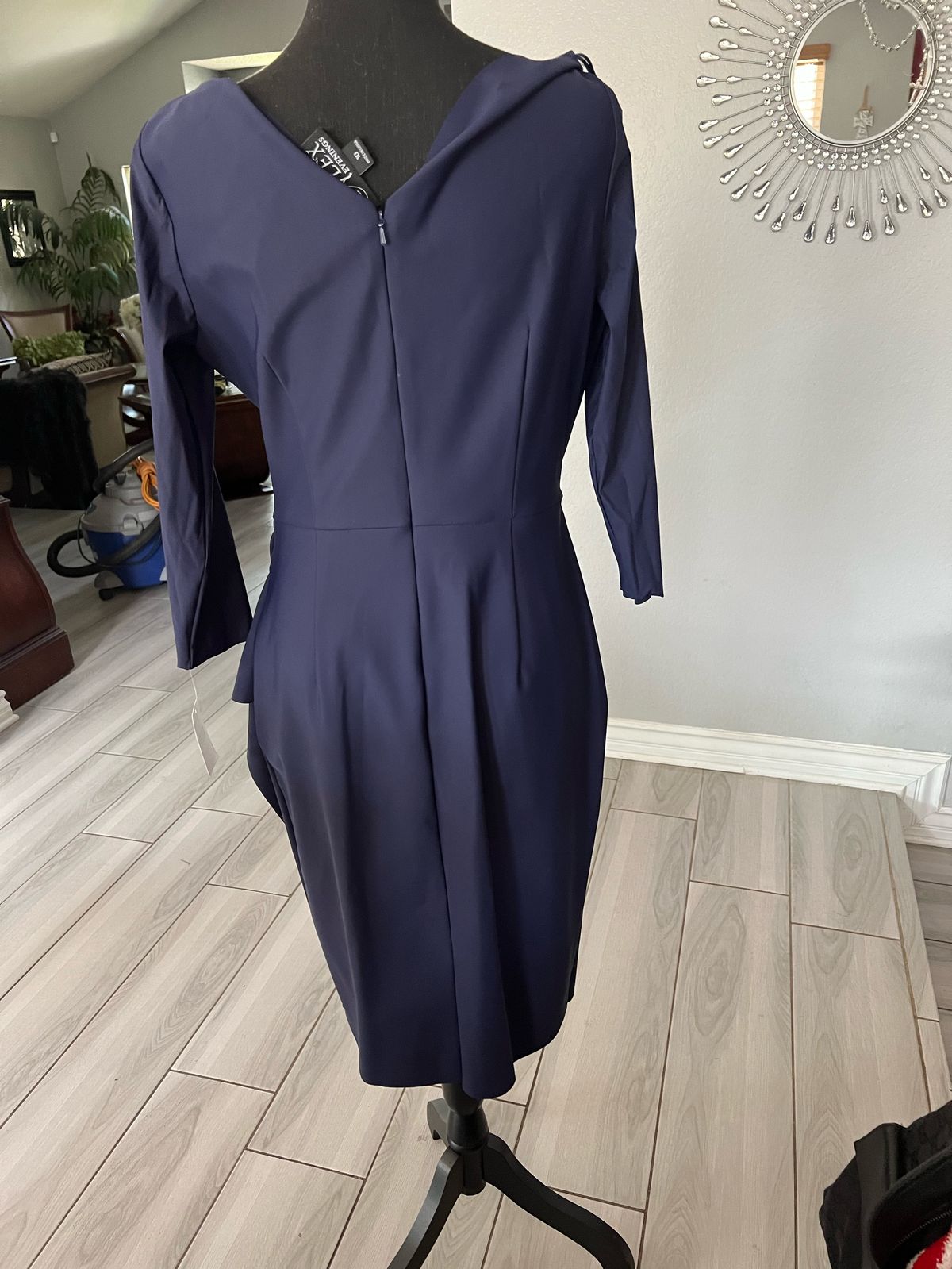 Alex evenings Size 10 Blue Cocktail Dress on Queenly