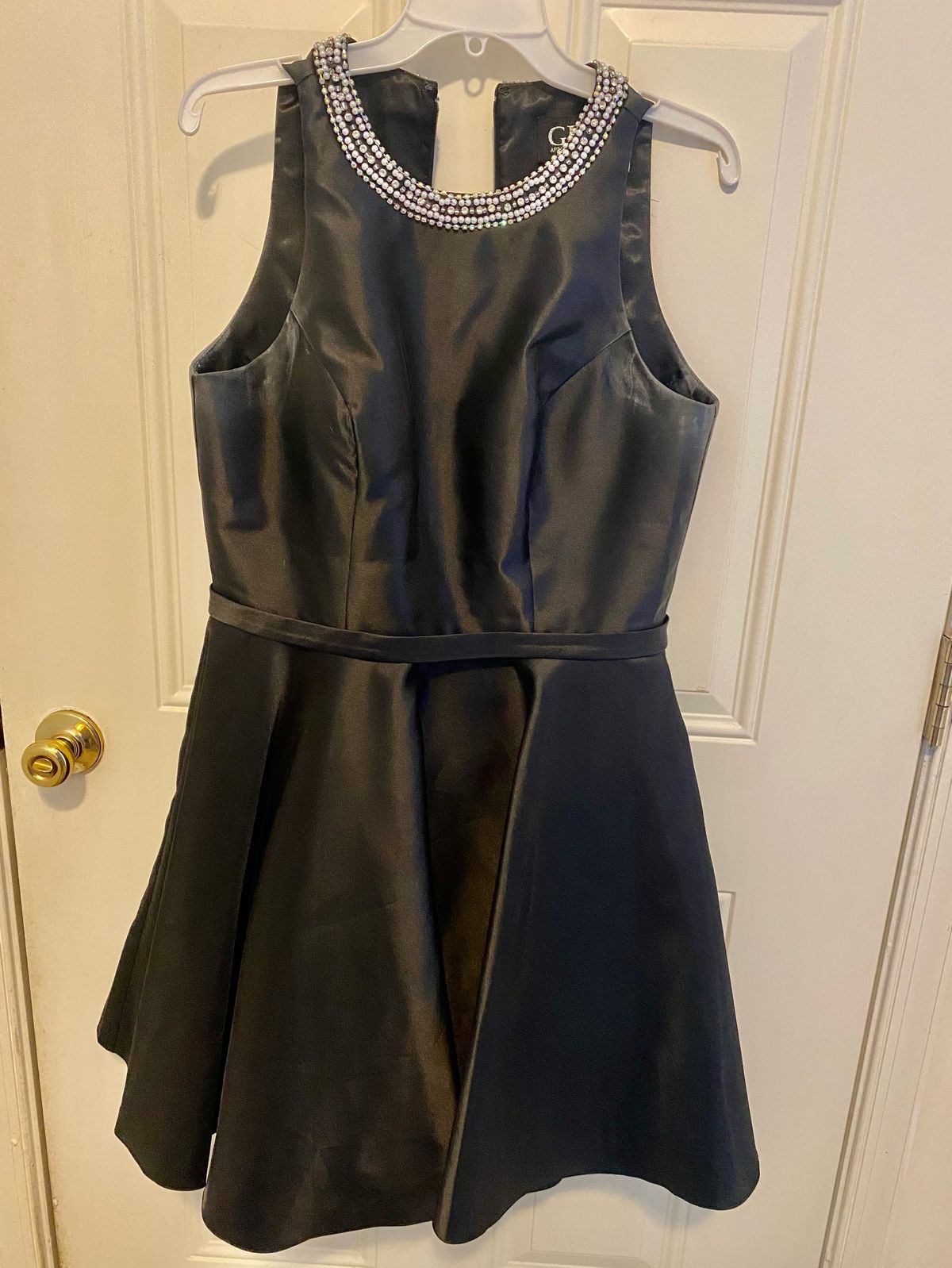 Size 12 Prom Black A-line Dress on Queenly