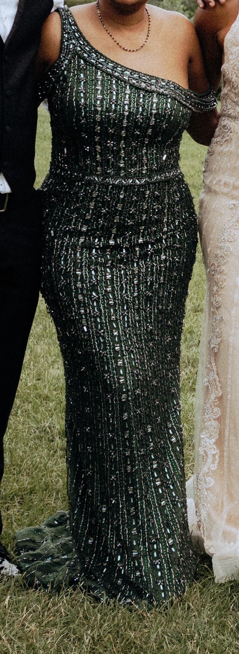 Jovani Size 10 Prom Off The Shoulder Sequined Emerald Green Mermaid Dress on Queenly