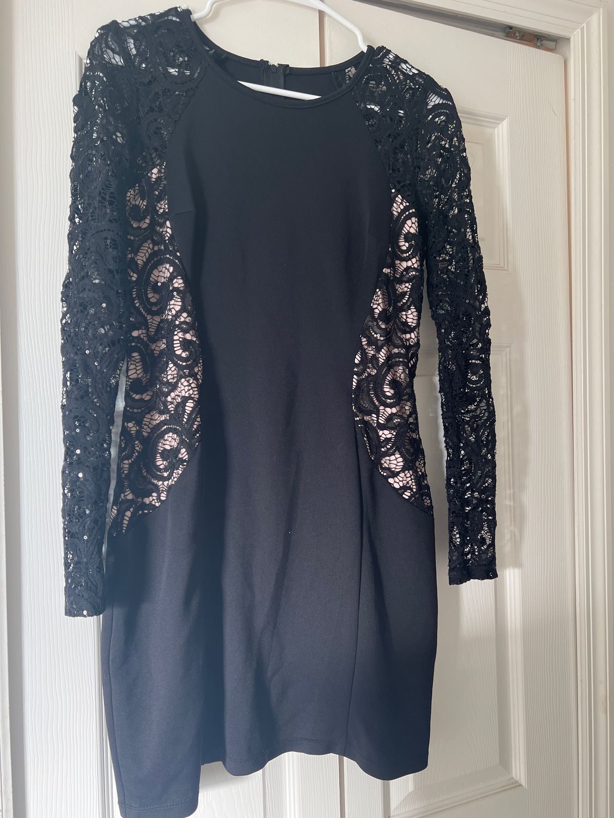 Size 14 Homecoming Lace Black Cocktail Dress on Queenly
