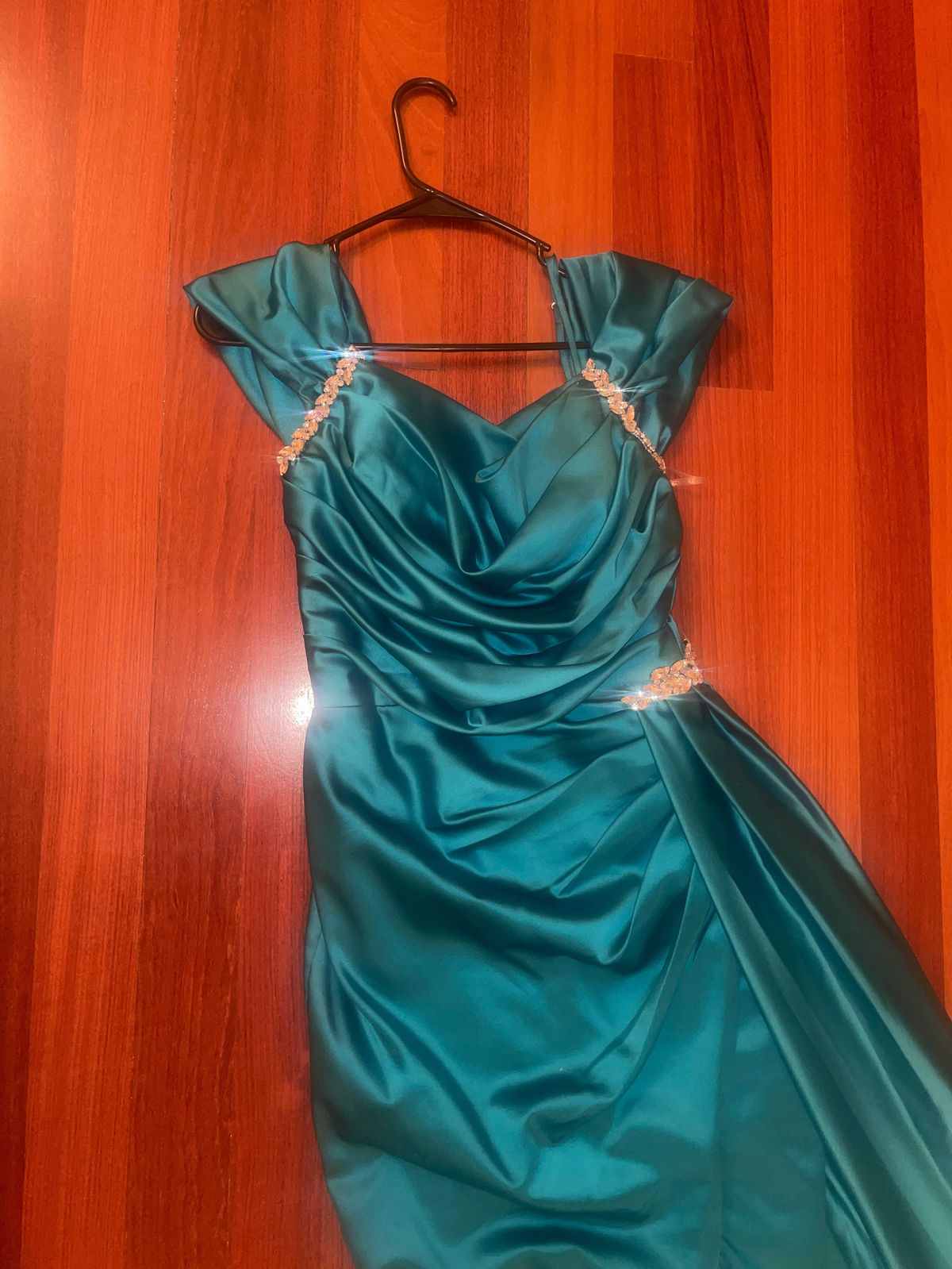 Size 4 Prom Off The Shoulder Blue Side Slit Dress on Queenly