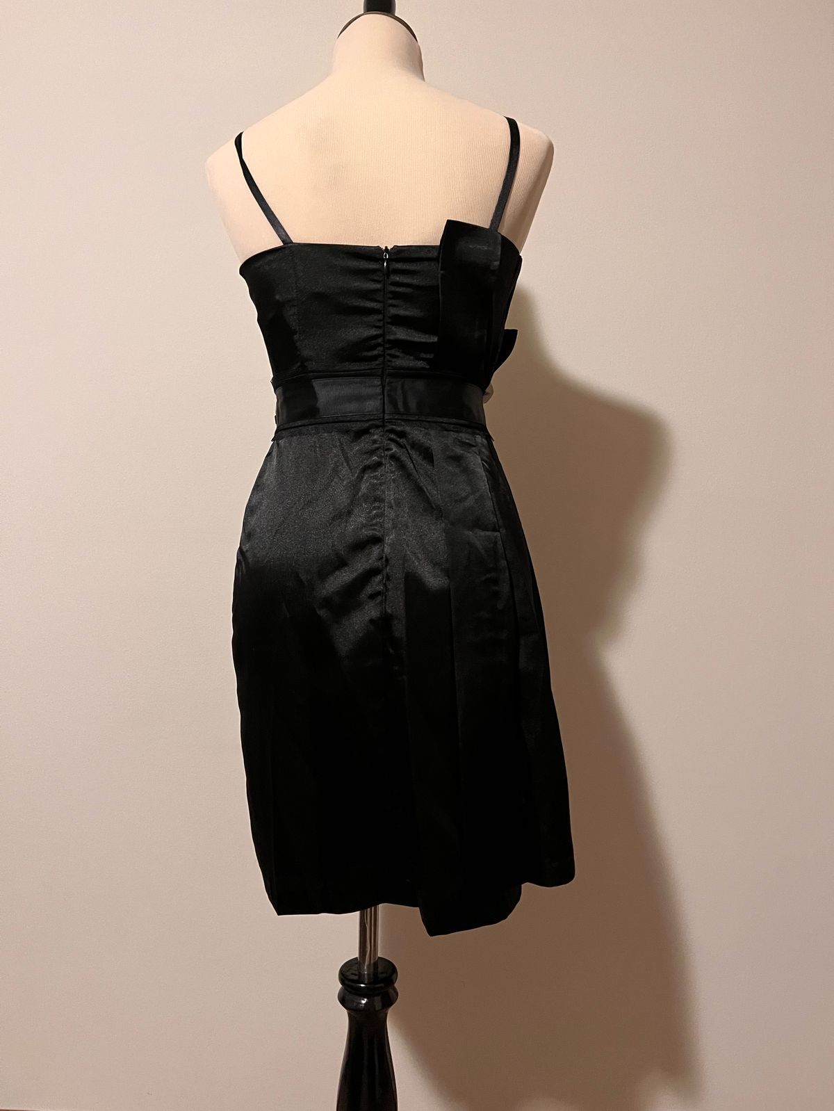 Fanny Fashion Size 4 Nightclub Black Cocktail Dress on Queenly
