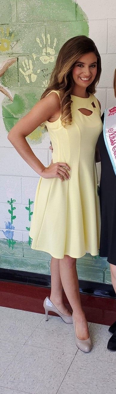 Belk Size 4 Pageant Yellow A-line Dress on Queenly