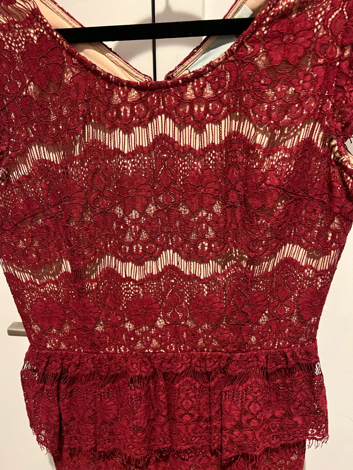 Maeve by Anthropologie Size 4 Prom Red Cocktail Dress on Queenly