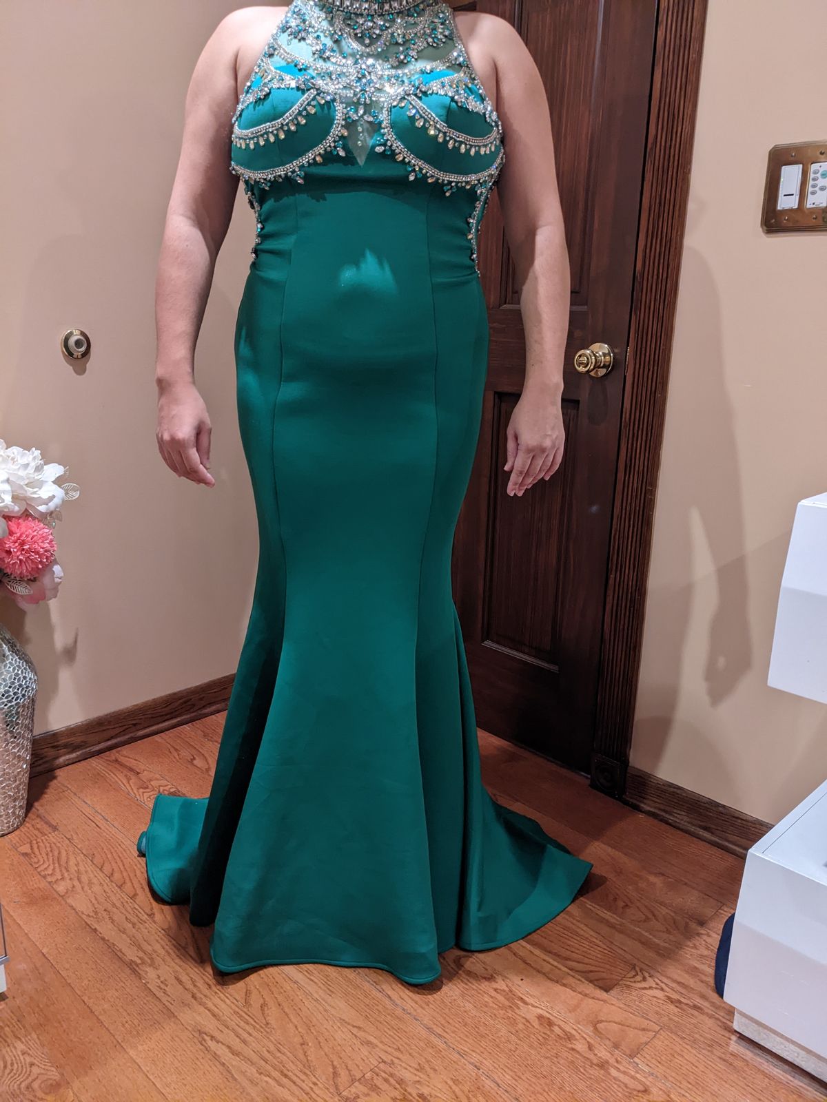 Tony Bowls Size 12 Emerald Green Mermaid Dress on Queenly