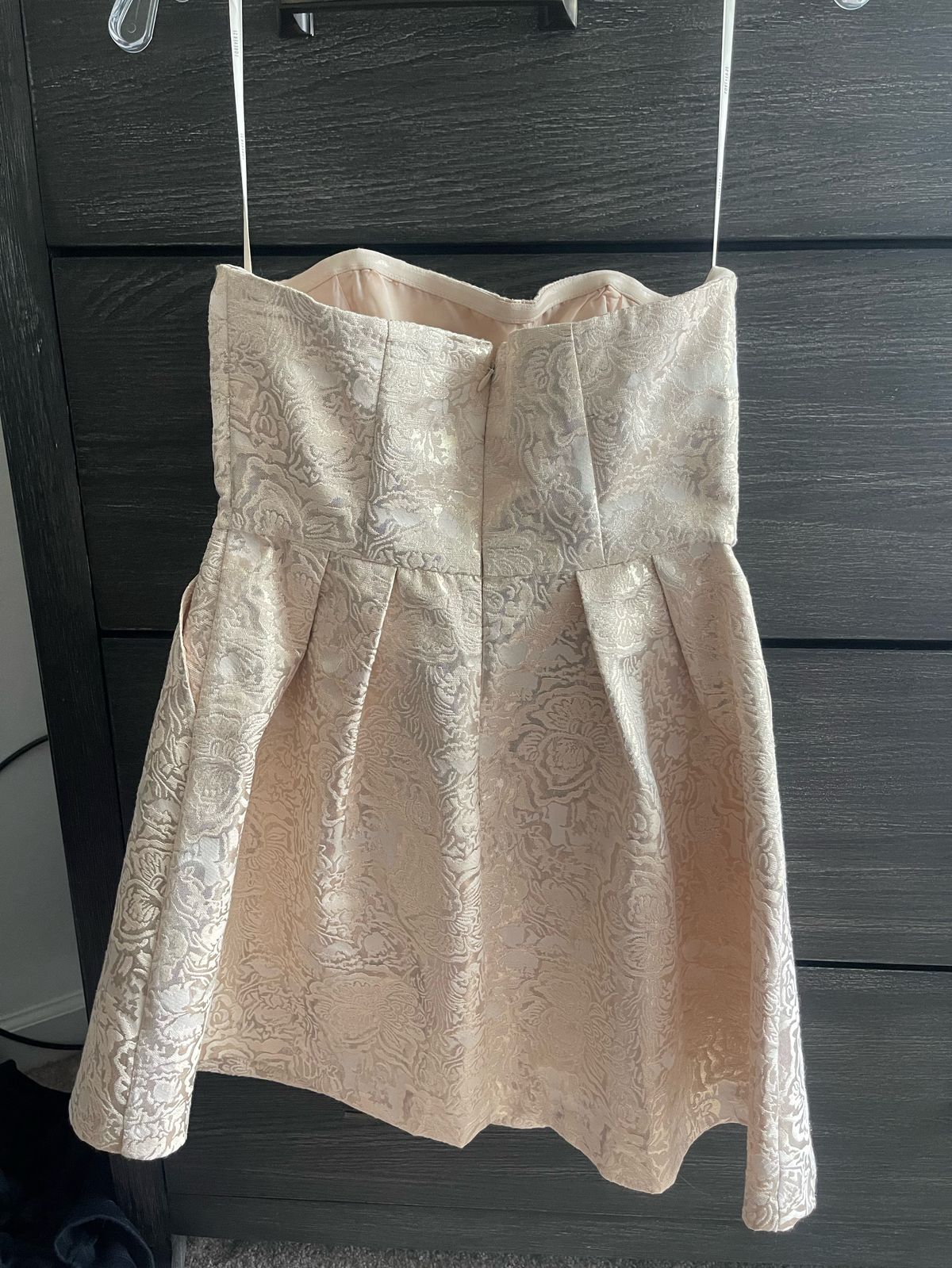 Size 4 Prom Gold Cocktail Dress on Queenly