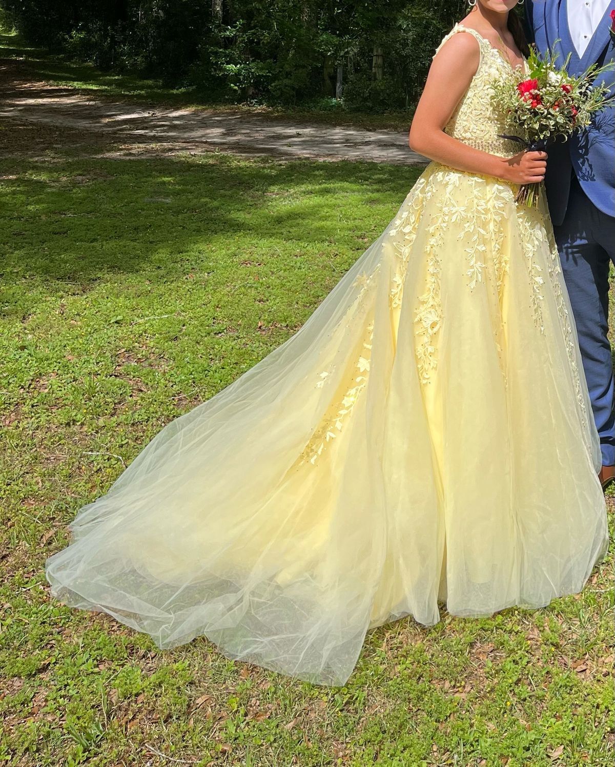 Sherri Hill Size 6 Prom Yellow Ball Gown on Queenly