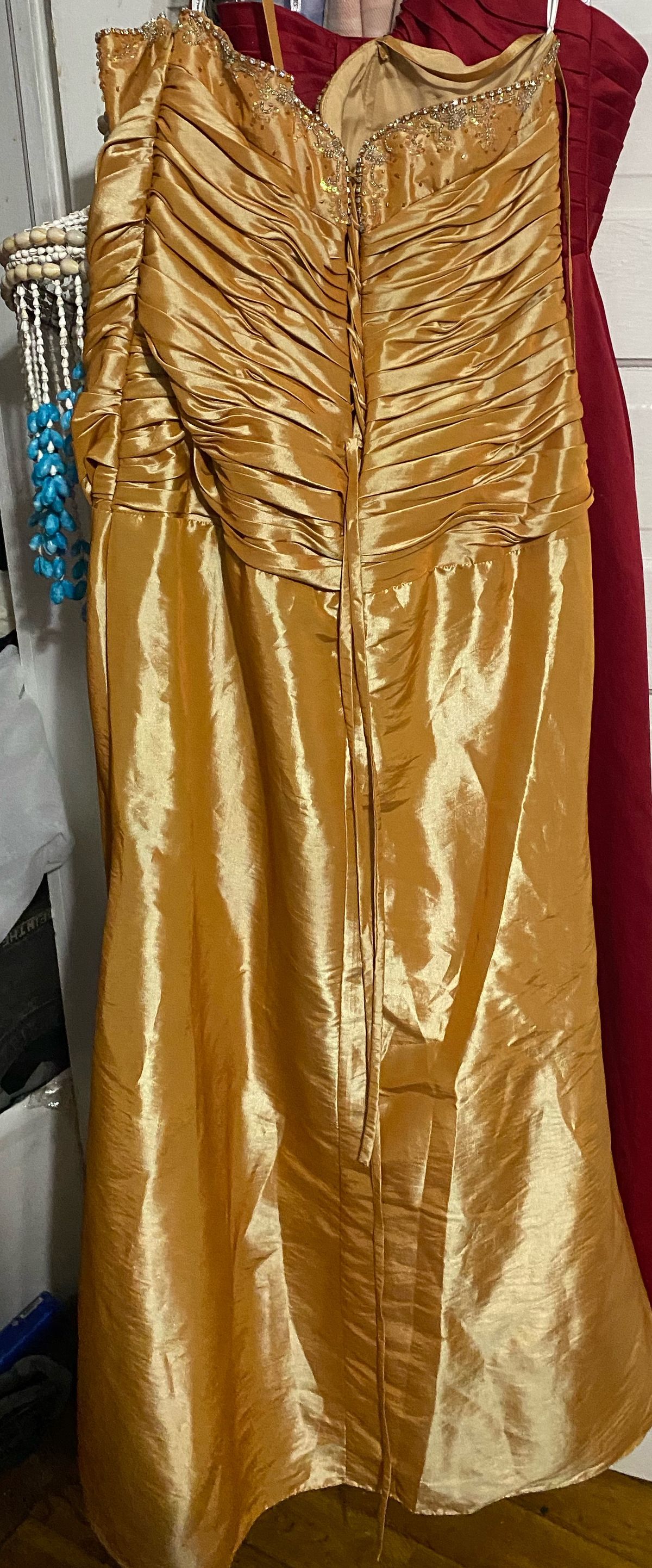 Plus Size 18 Prom Gold A-line Dress on Queenly