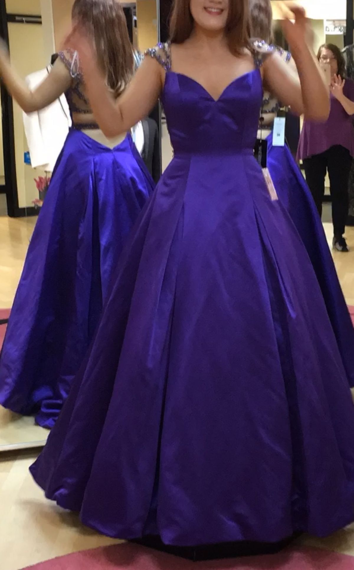 Size 8 Prom Sequined Purple Ball Gown on Queenly