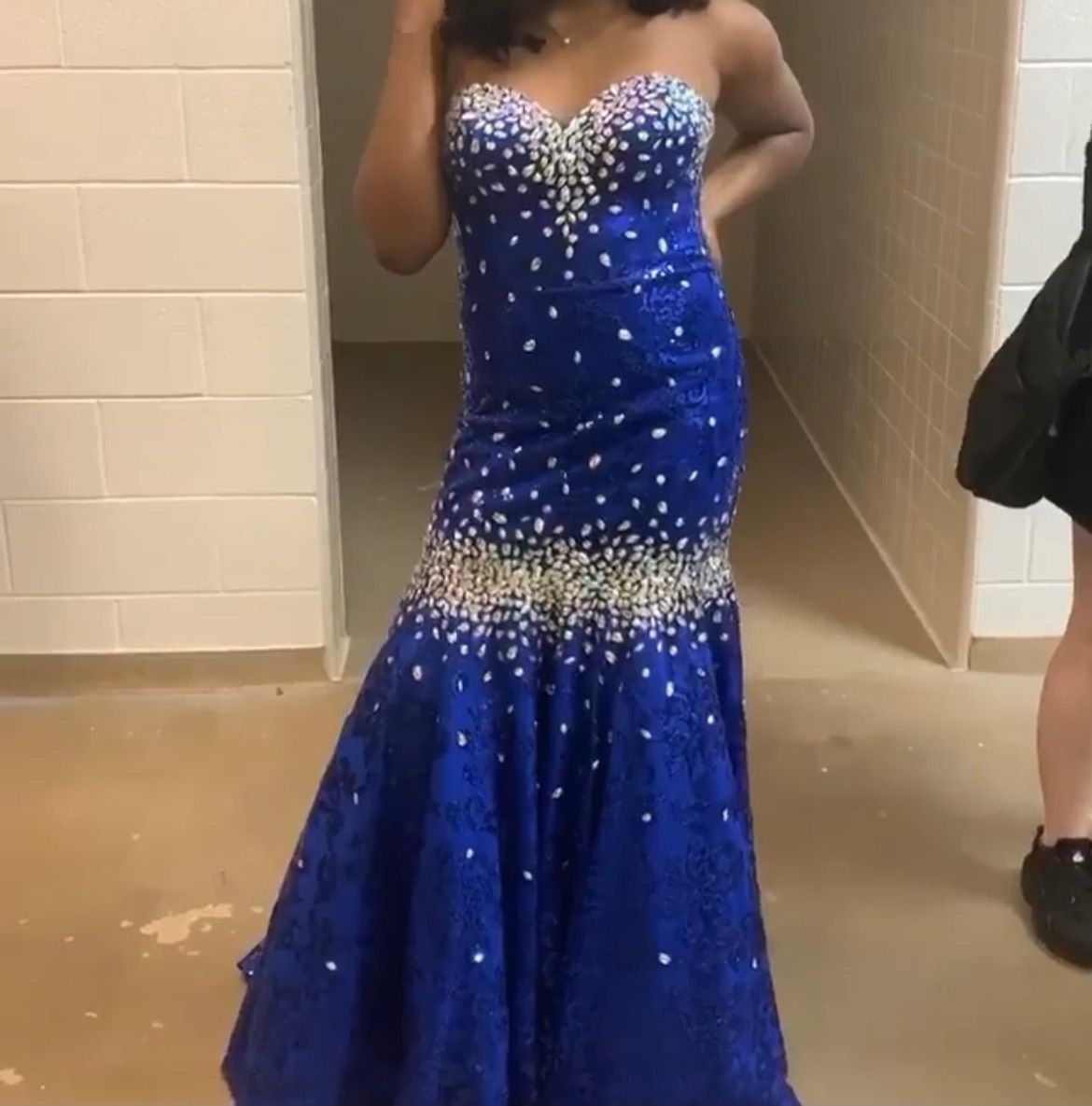 Size 8 Prom Sequined Royal Blue Ball Gown on Queenly