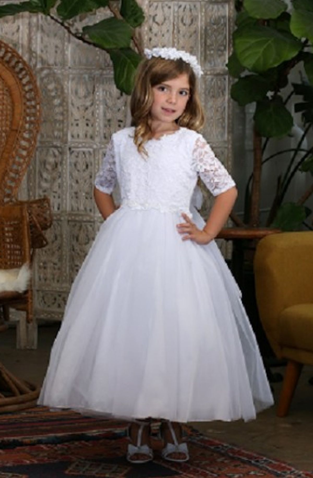 Style 4054 Joy Kids Girls Size 8 White Ball Gown on Queenly