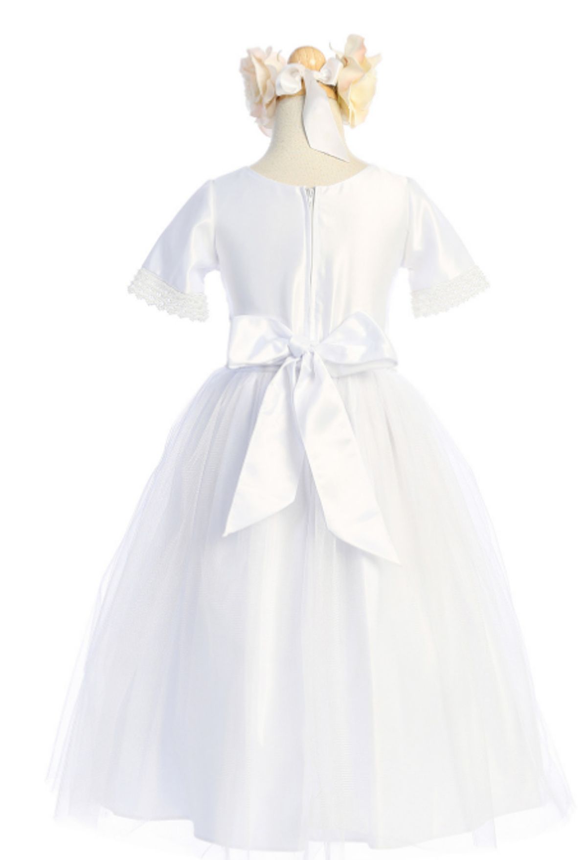 Style SK916 Sweet Kids Girls Size 6 White Ball Gown on Queenly