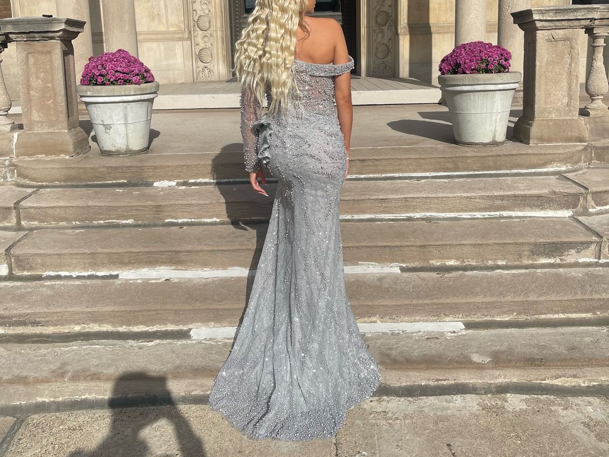 Size 4 Prom Sheer Silver Mermaid Dress on Queenly