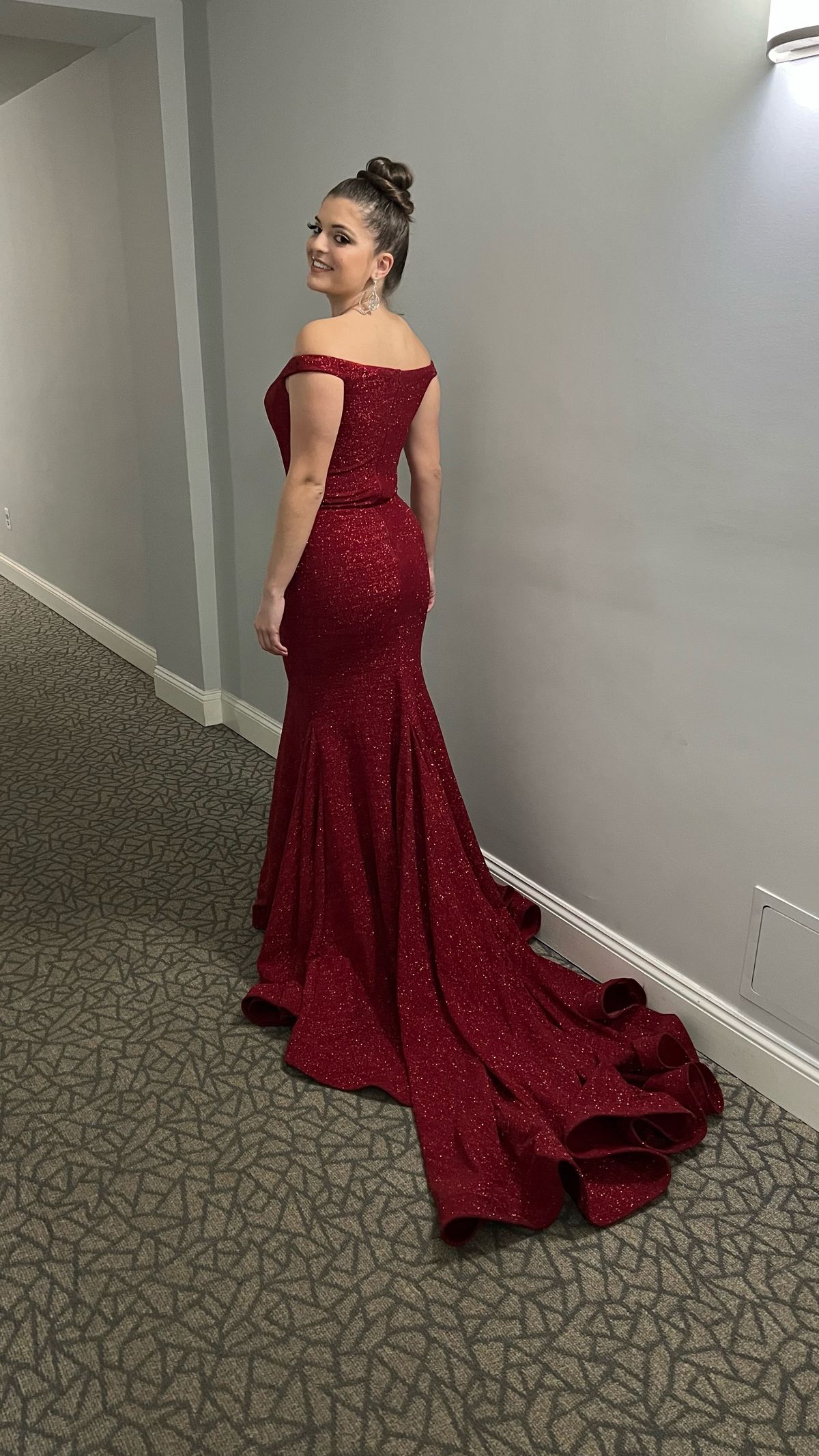 Jovani Size 6 Prom Off The Shoulder Burgundy Red Mermaid Dress on Queenly