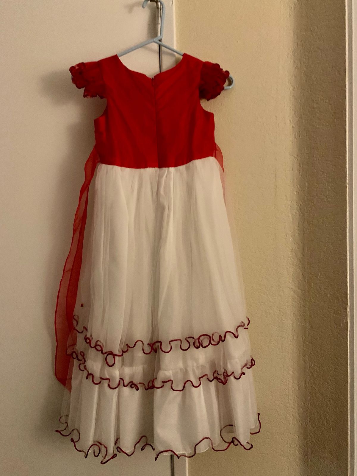 David's Bridal Size 5 Pageant Red A-line Dress on Queenly