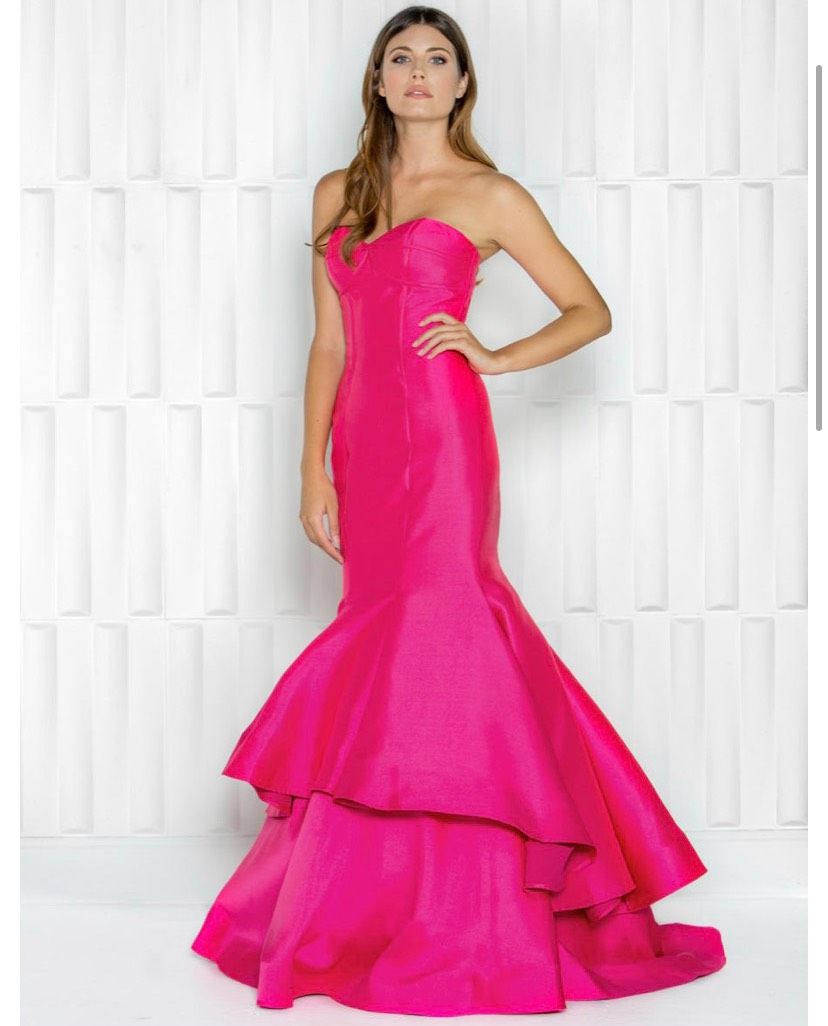 Plus Size 18 Prom Pink Mermaid Dress on Queenly