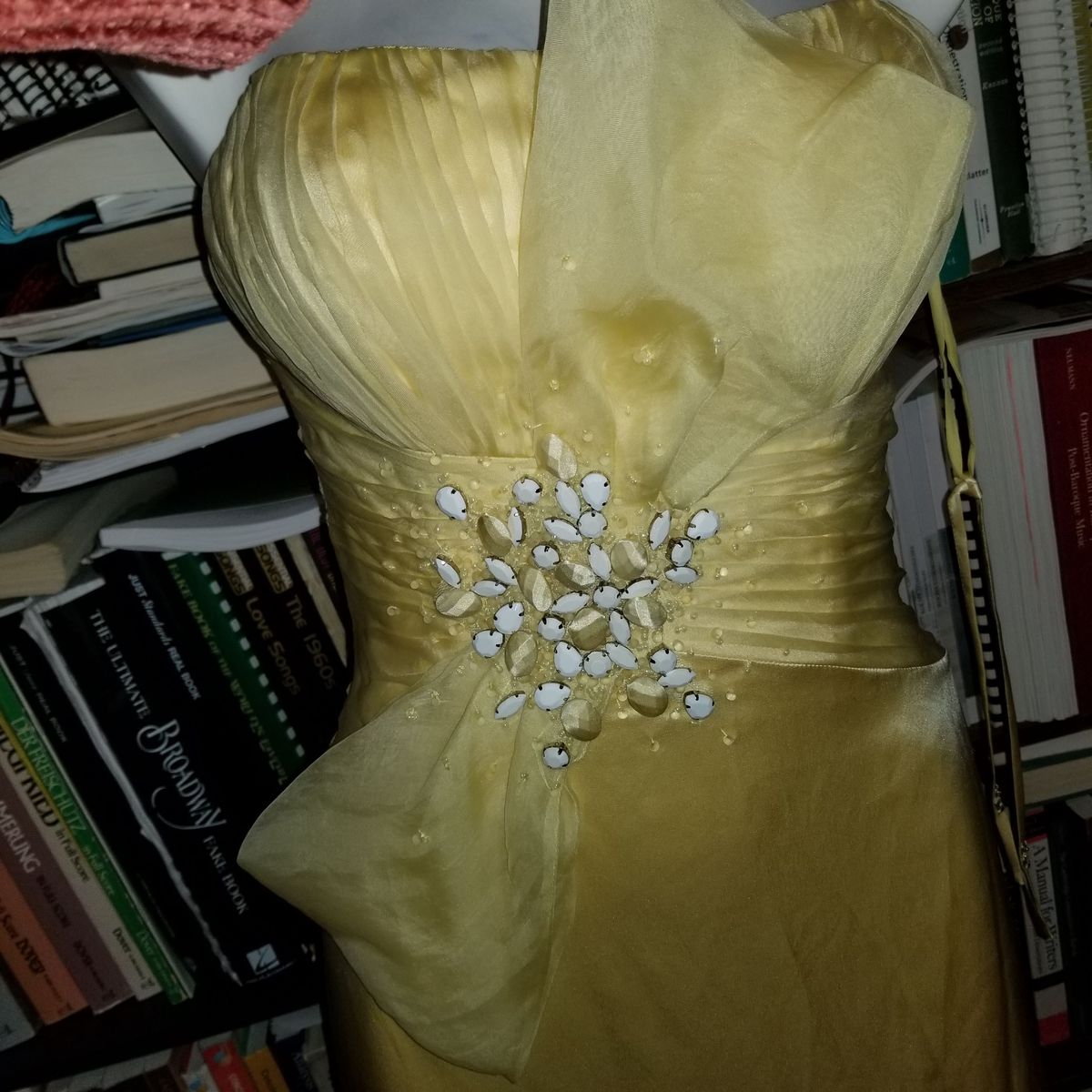 Vintage Size 4 Strapless Satin Yellow Mermaid Dress on Queenly