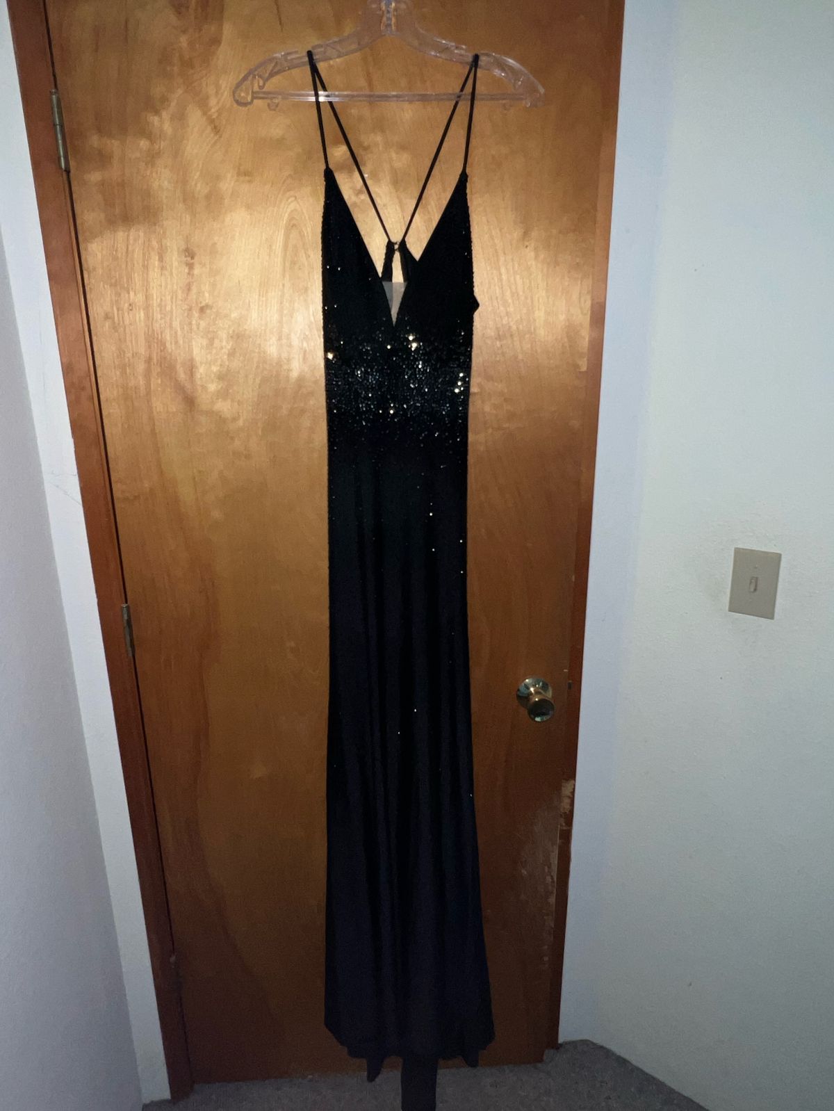 Amelia Couture Size 8 Prom Black Cocktail Dress on Queenly