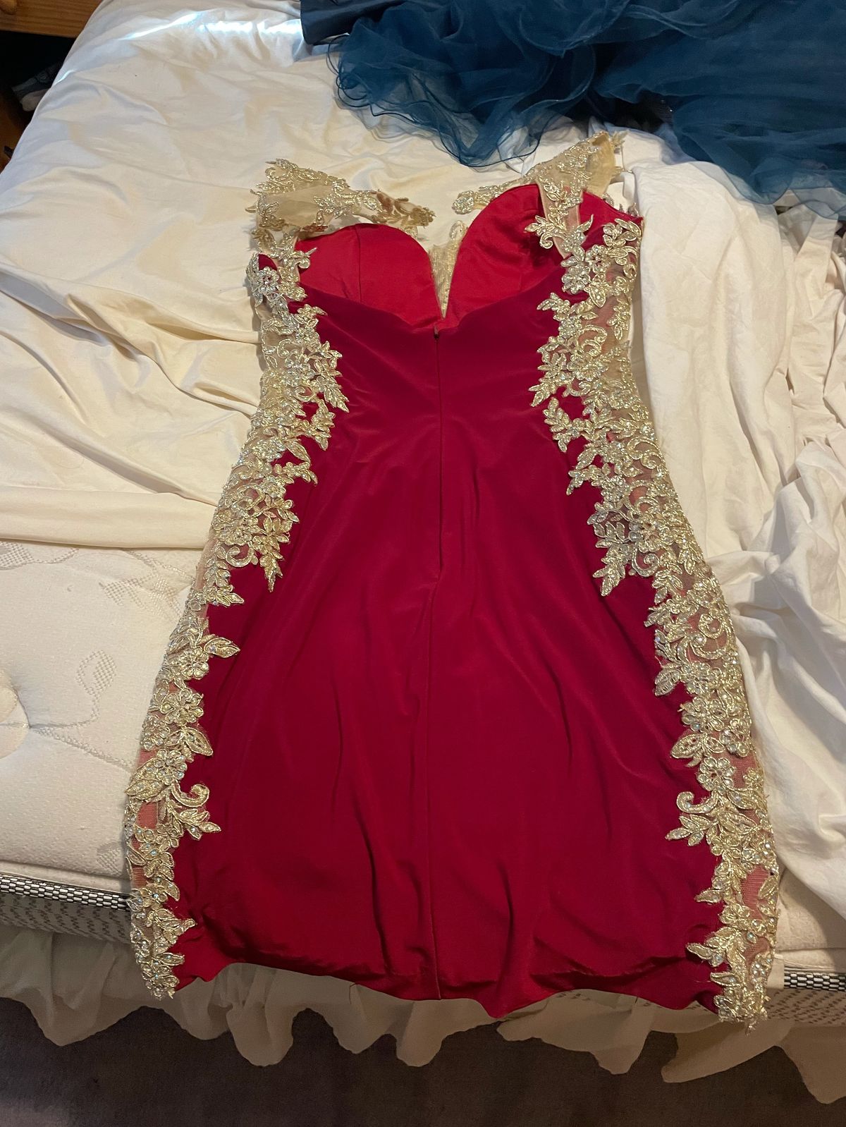 Size 12 Homecoming Red Cocktail Dress on Queenly