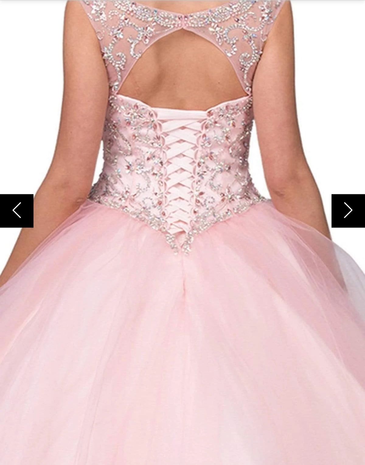 Size 6 Prom Pink Ball Gown on Queenly
