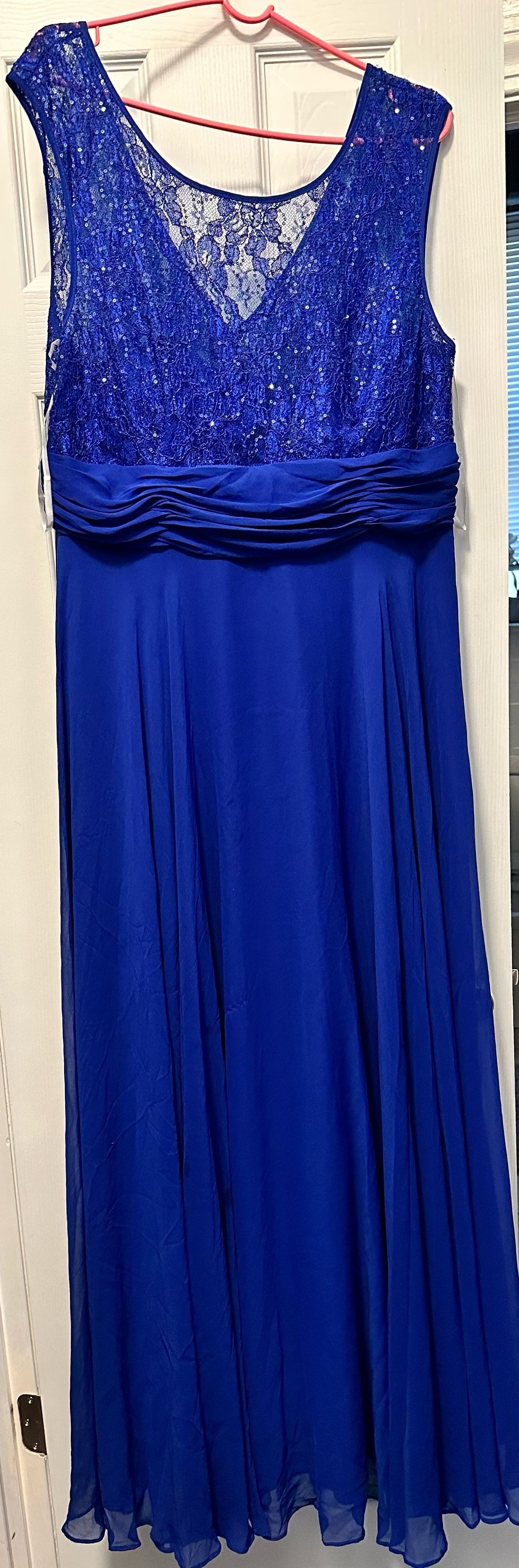 Plus Size 24 Prom Blue Floor Length Maxi on Queenly