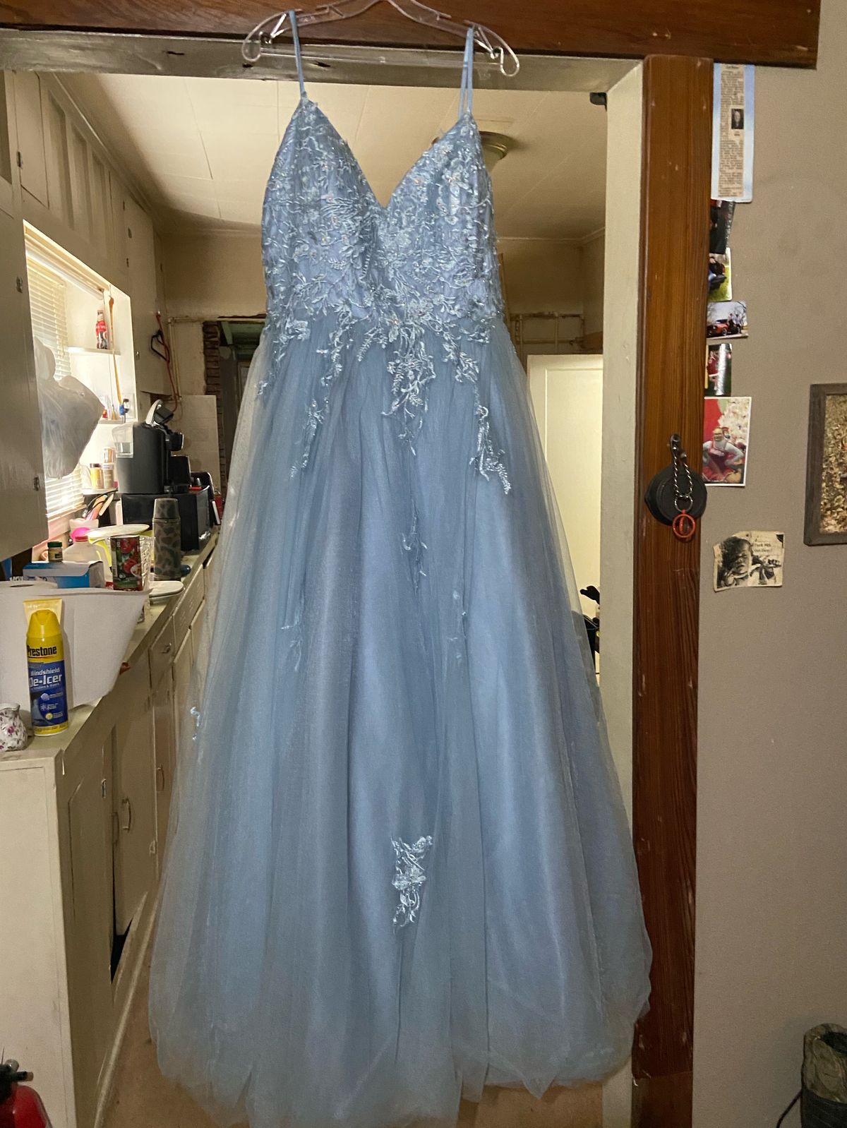 Plus Size 20 Prom Blue Ball Gown on Queenly