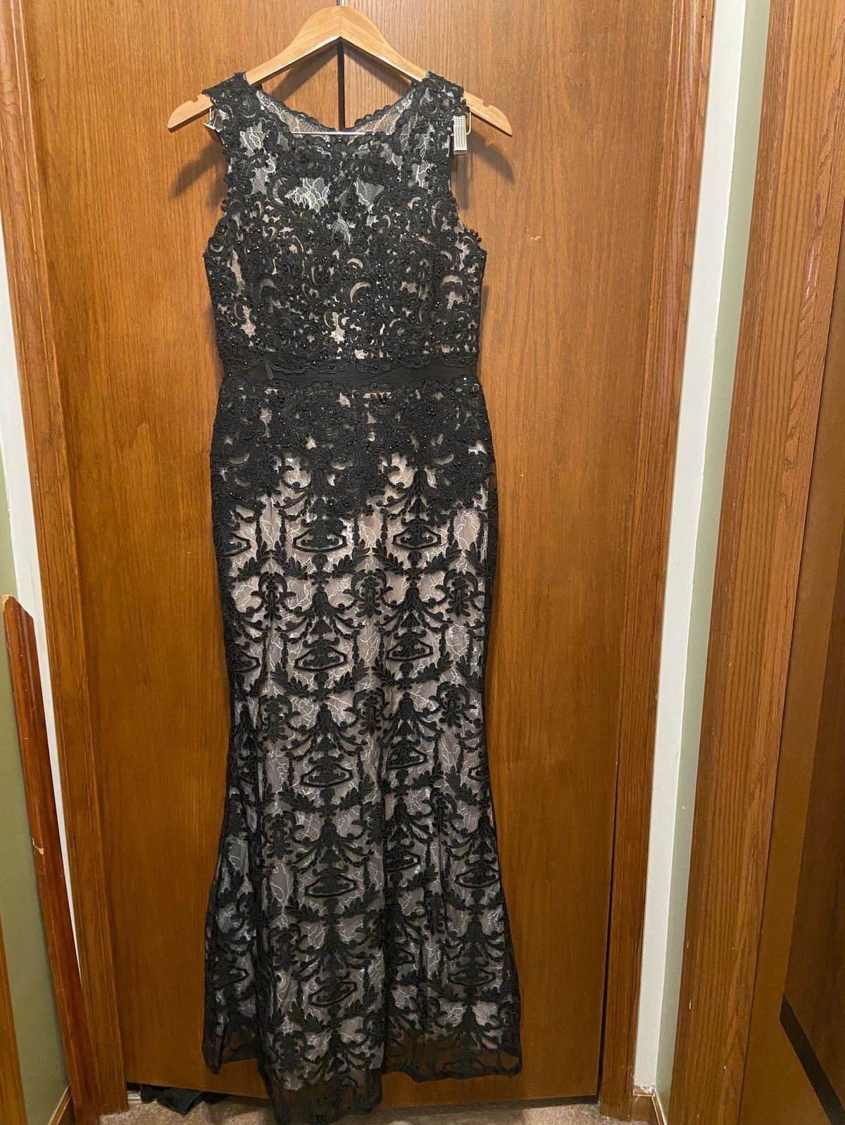 Size 12 Prom Lace Black Floor Length Maxi on Queenly