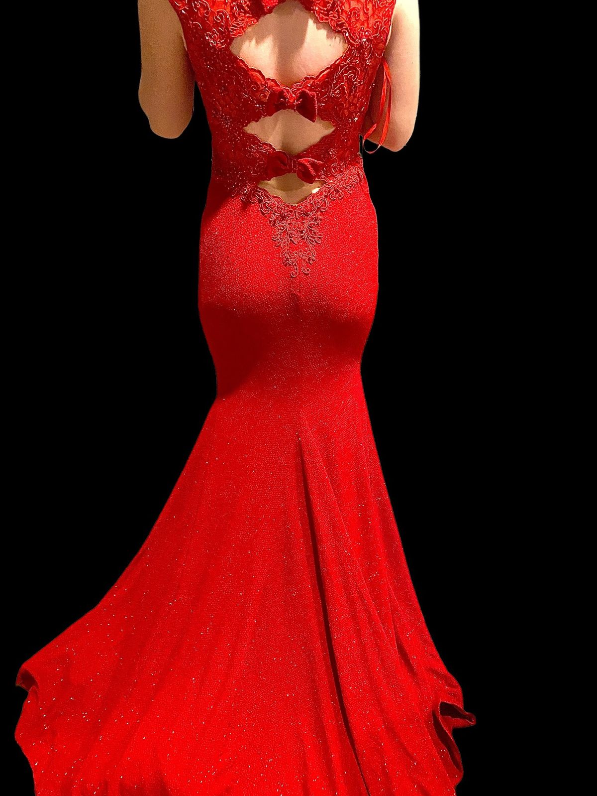 Size 6 Prom Red Mermaid Dress on Queenly