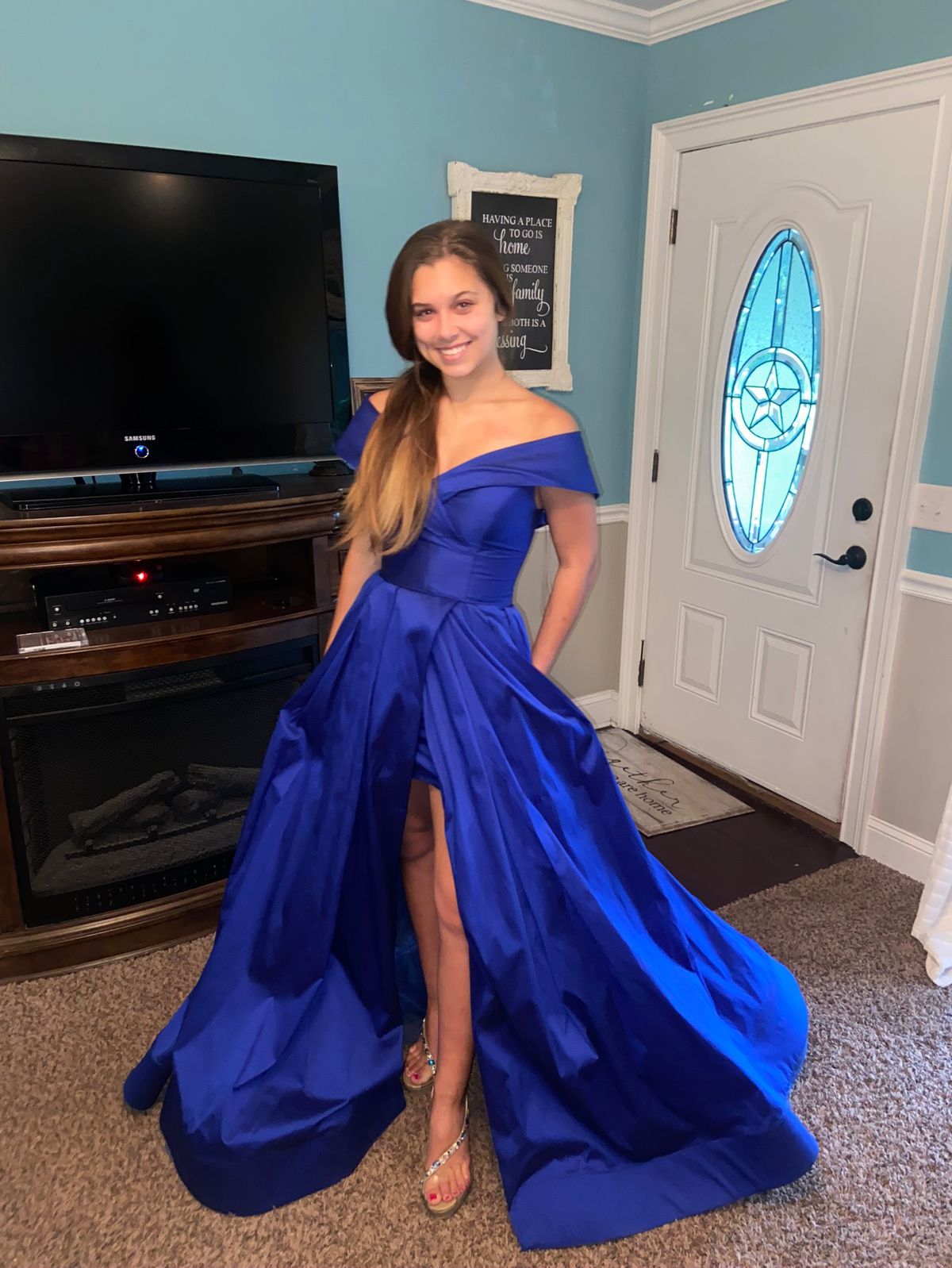 Terani Couture Size 4 Prom Blue Ball Gown on Queenly