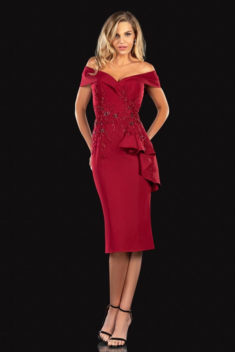 Style 2021C2625 Terani Couture Size 4 Burgundy Red Cocktail Dress on Queenly