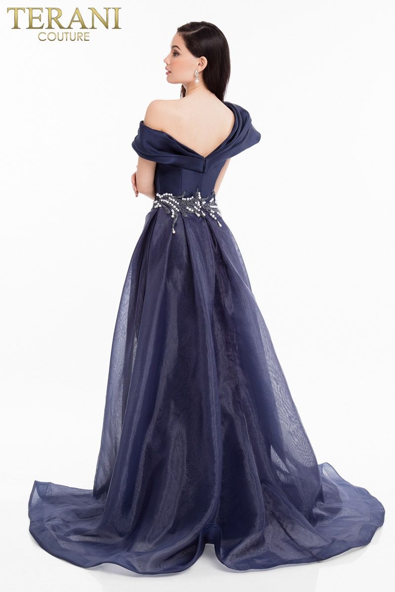 Style 1821E7100 Terani Couture Size 4 Pageant Navy Blue Side Slit Dress on Queenly