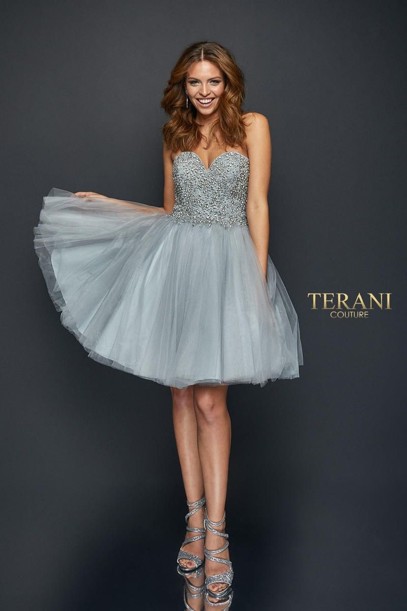 Style 1921H0320 Terani Couture Size 4 Homecoming Silver Cocktail Dress on Queenly