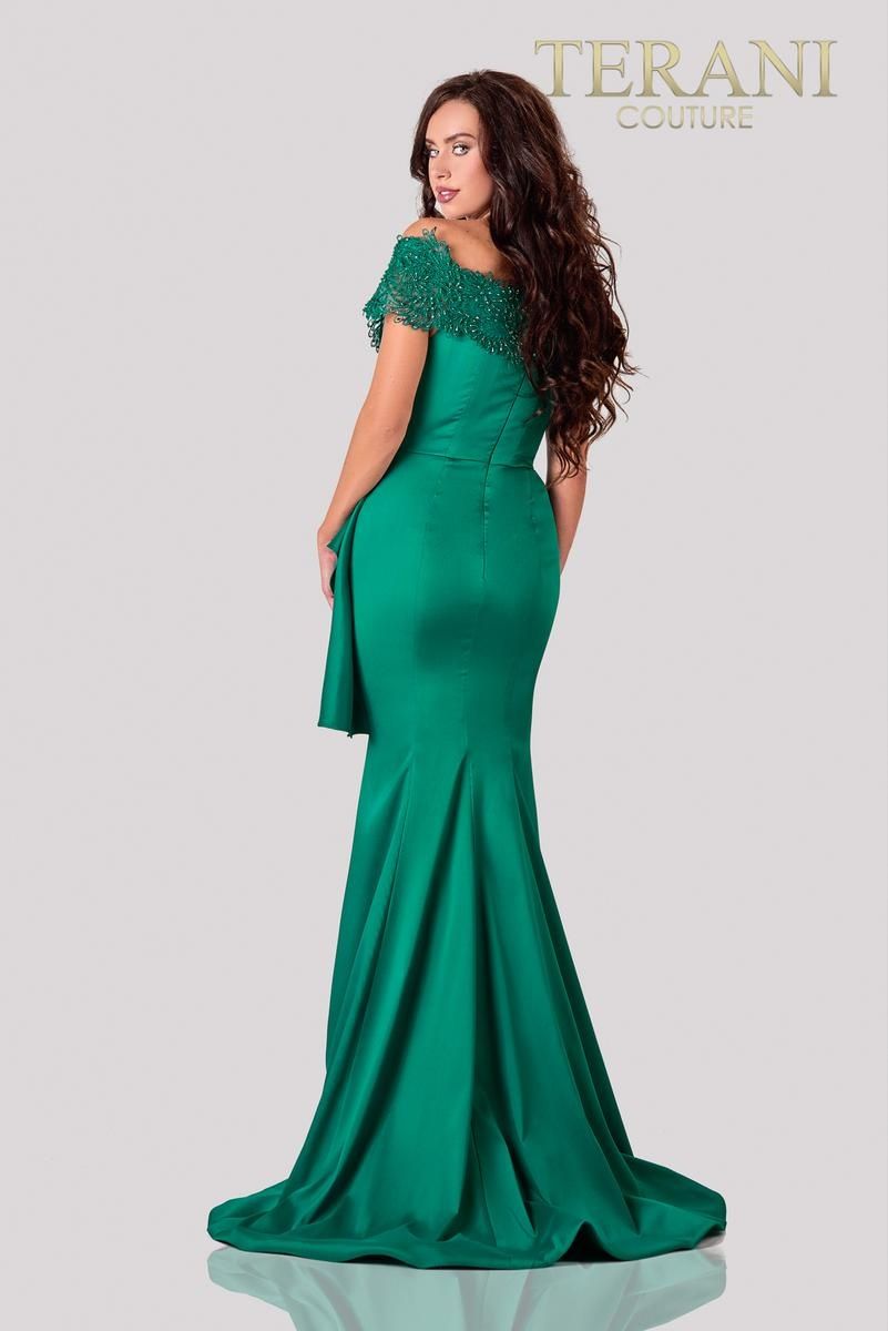 Style 2111M5255 Terani Couture Plus Size 22 Pageant Emerald Green Floor Length Maxi on Queenly