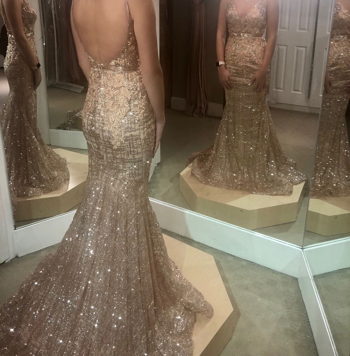 Jovani Size 0 Rose Gold Mermaid Dress on Queenly