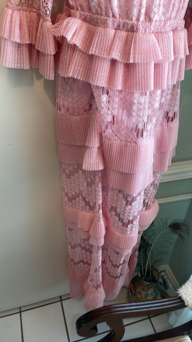 Just Cavalli Size 6 Lace Pink Floor Length Maxi on Queenly