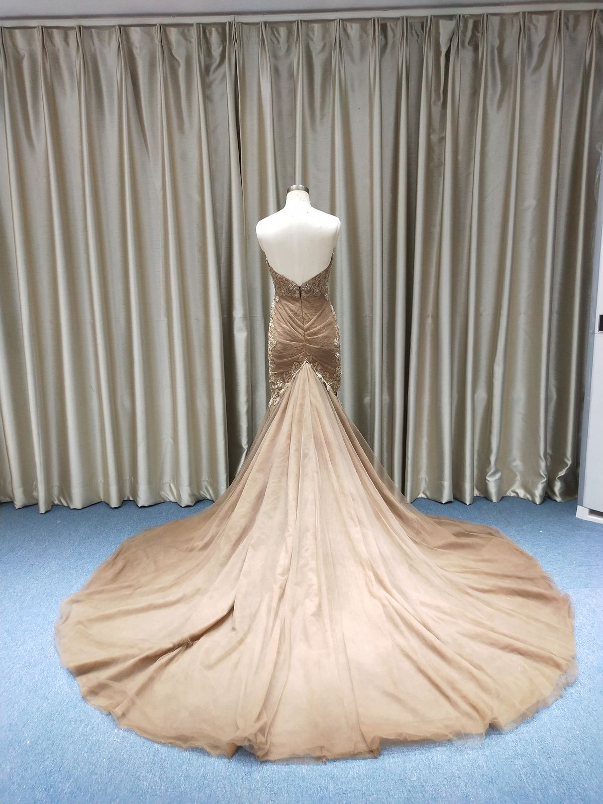 Style LW97308 strapless sweetheart chiffon ruched evening gown Darius Cordell Size 6 Prom Sequined Nude Mermaid Dress on Queenly