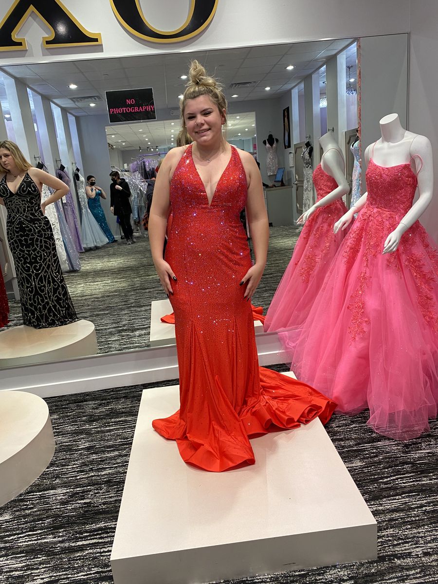 Sherri Hill Size 14 Sequined Red Mermaid Dress on Queenly