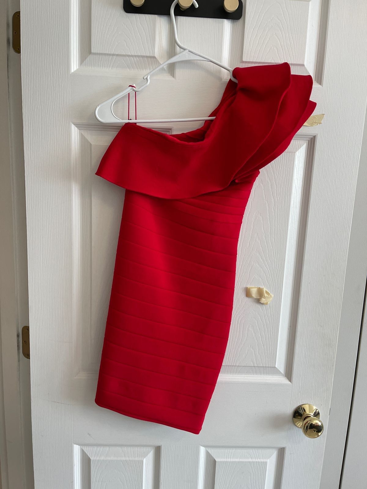 Size 2 Pageant One Shoulder Red Cocktail Dress on Queenly