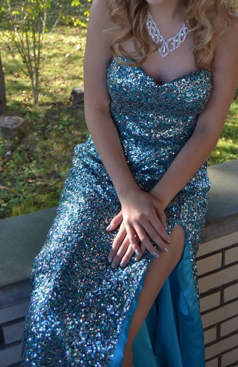 ME Prom by Moonlight Size 8 Prom Strapless Satin Blue Mermaid Dress on Queenly