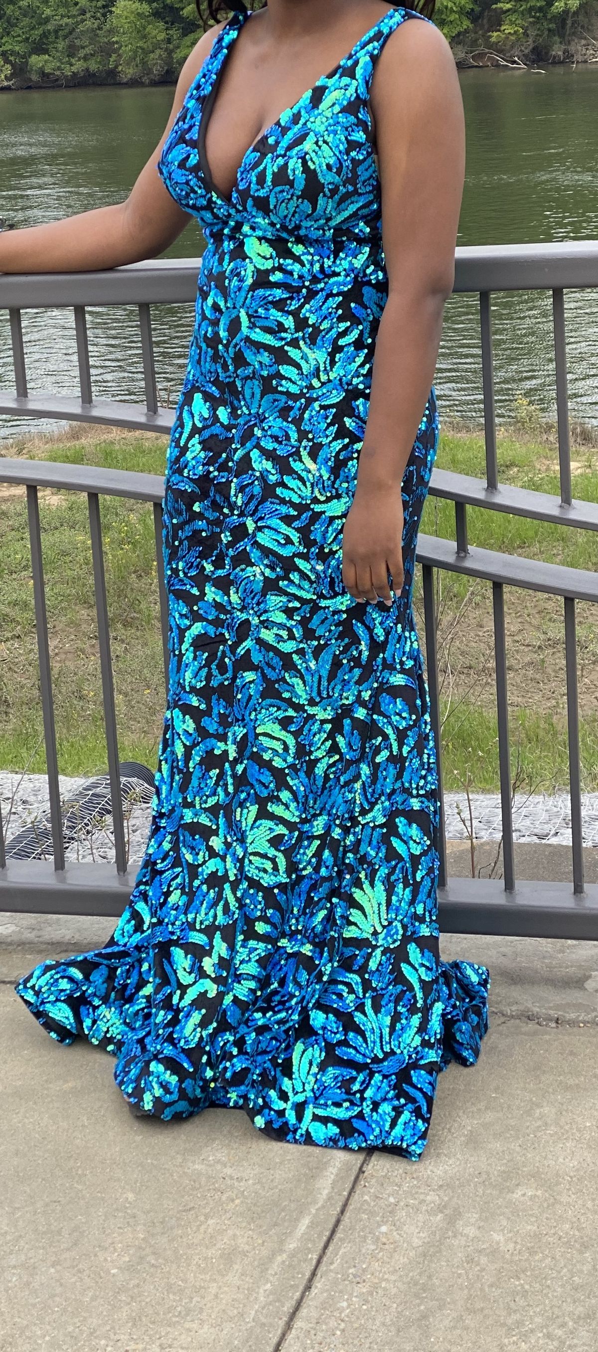 Style 2106 Johnathan Kayne Size 10 Prom Turquoise Multicolor Mermaid Dress on Queenly