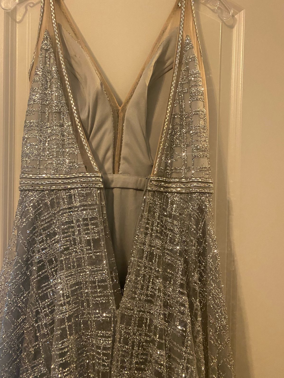 Jovani Size 6 Prom Plunge Sequined Silver Ball Gown on Queenly