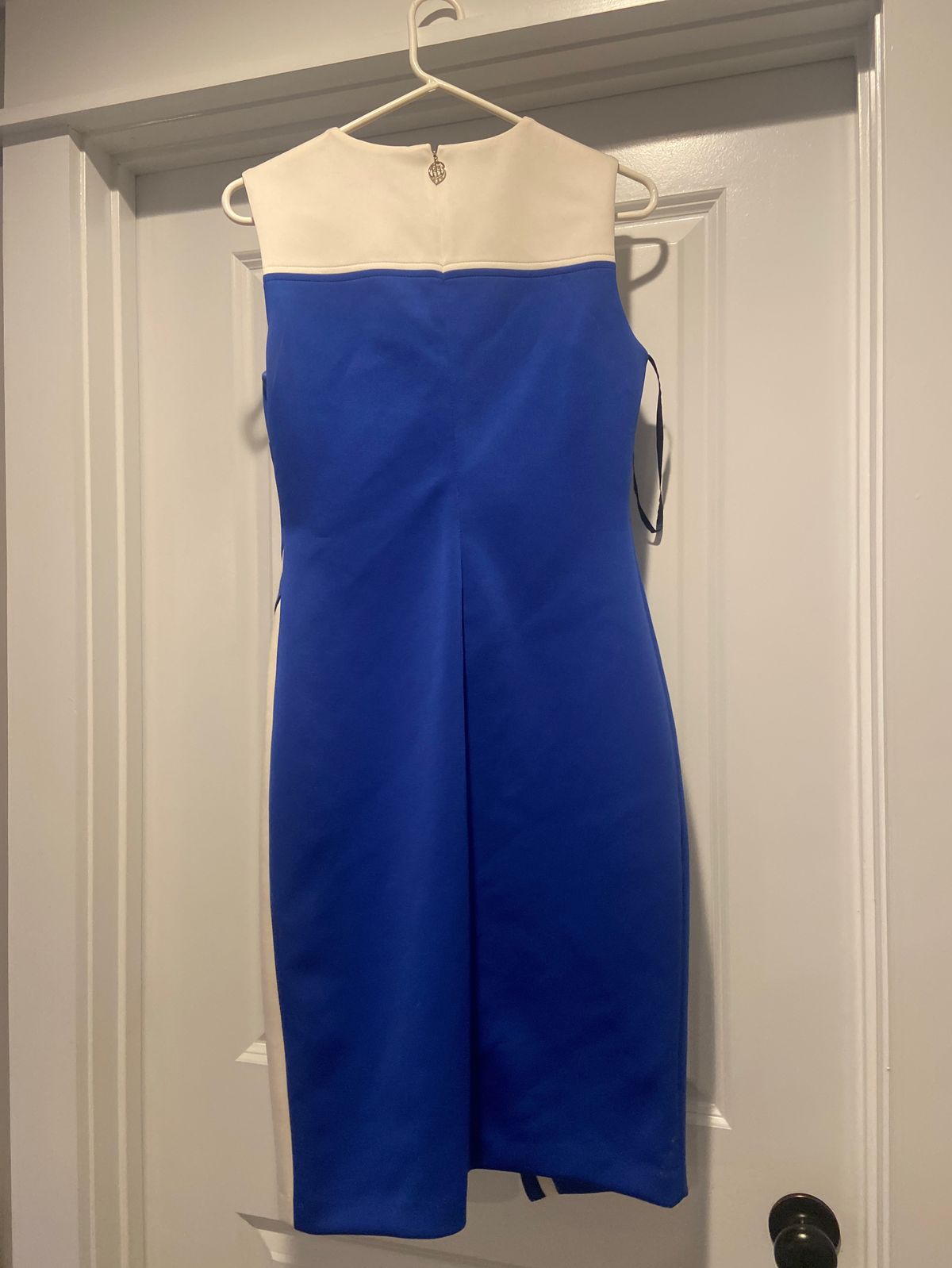 Size 4 Pageant Blue Cocktail Dress on Queenly