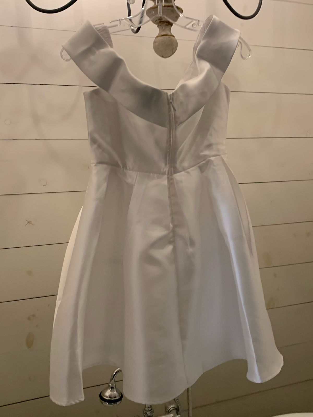 Maniju Size 6 White A-line Dress on Queenly