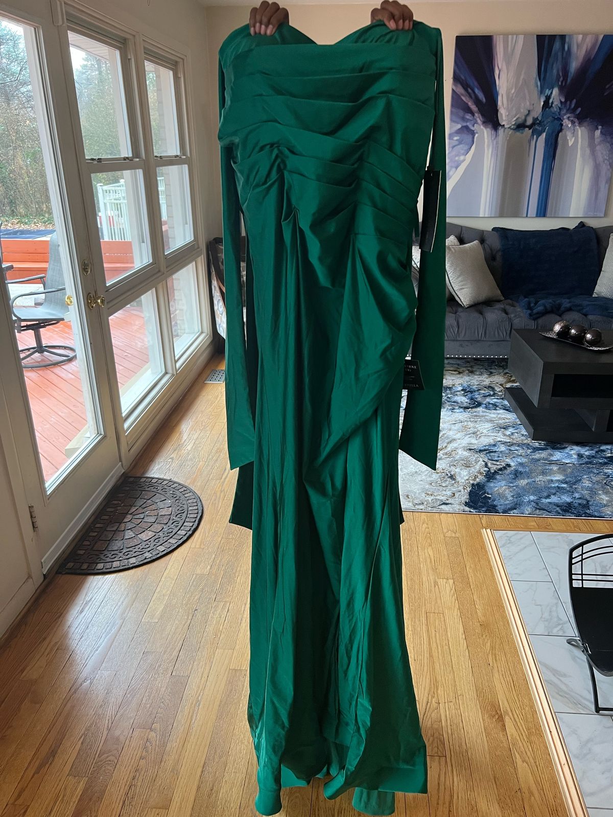 Plus Size 18 Prom Green Dress With Train on Queenly