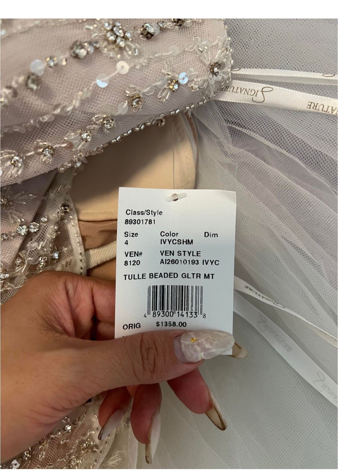 David's Bridal Size 4 Wedding White Mermaid Dress on Queenly