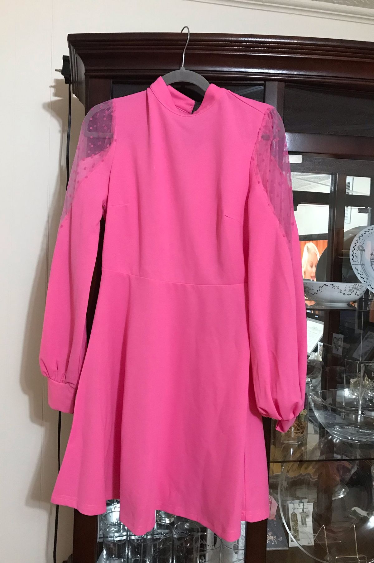 Size 6 Sheer Pink Cocktail Dress on Queenly
