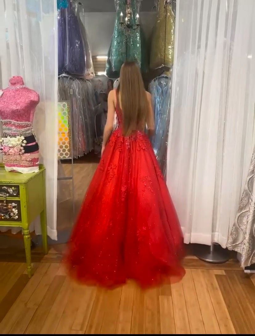 Amarra Size 0 Prom Red Ball Gown on Queenly