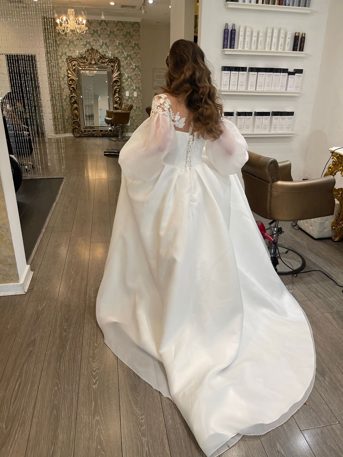 Size 6 Wedding White Dress With Train on Queenly