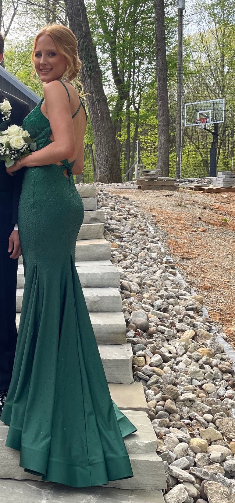Ellie Wilde Size 6 Prom Green Dress With Train on Queenly